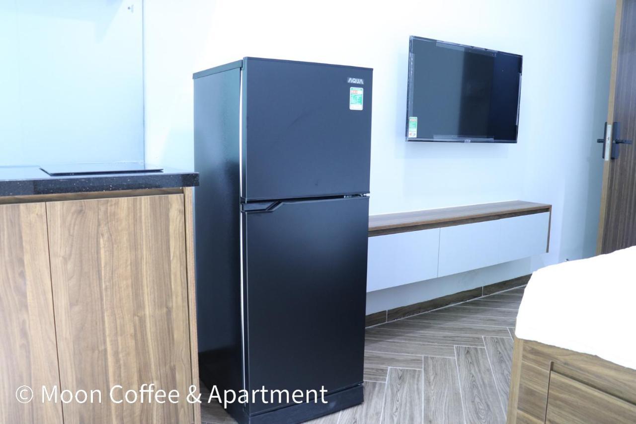 Moon Coffee & Aparthotel