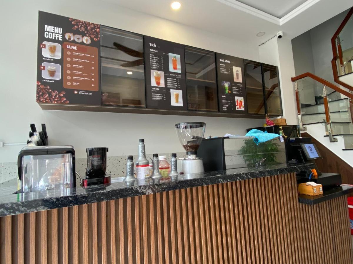 Aparthotel Moon Coffee & Ho Chi Minh City